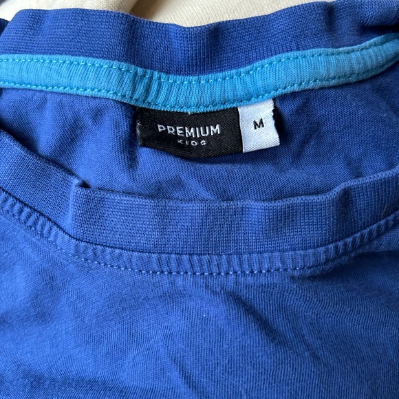 2/$30⚡️- SHIRTS | Kids Youth Medium shirts set of 3 - Picture 4 of 8